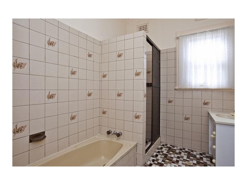 1 Small Street, Mayfield NSW 2304