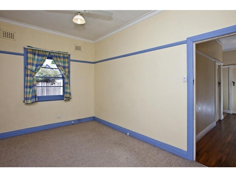 1 Small Street, Mayfield NSW 2304