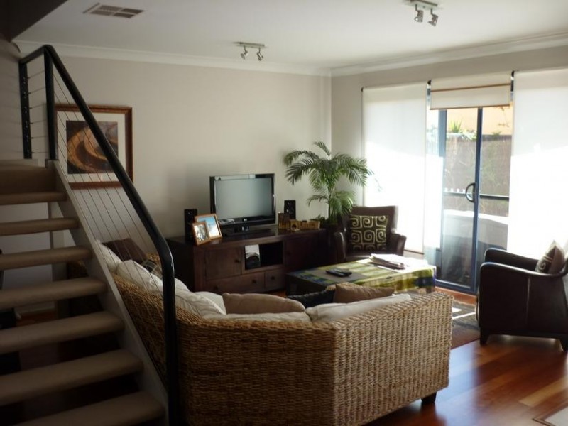 5/69-72 LINDSAY ST, Hamilton NSW 2303