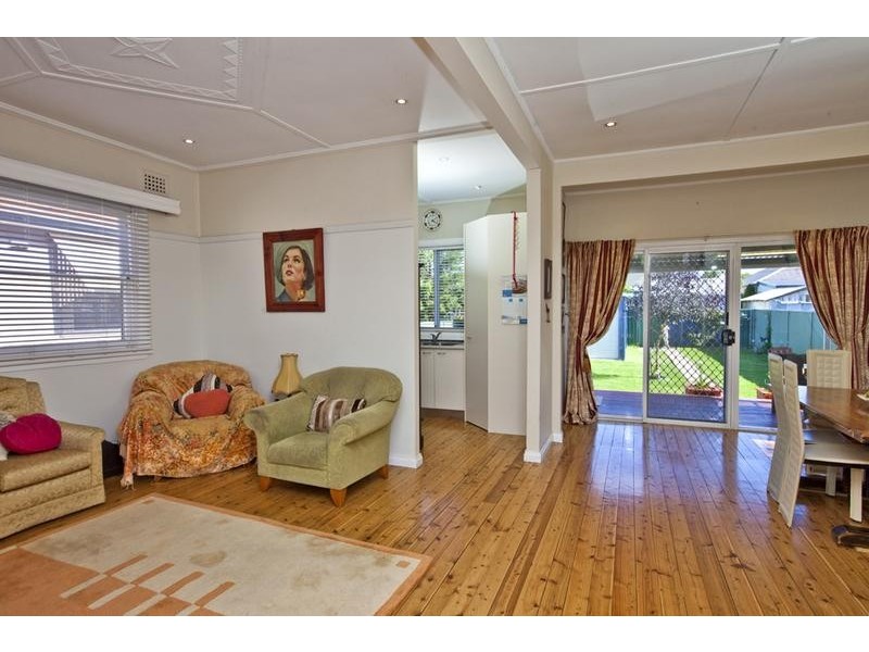 99 Clyde Street, Hamilton North NSW 2292