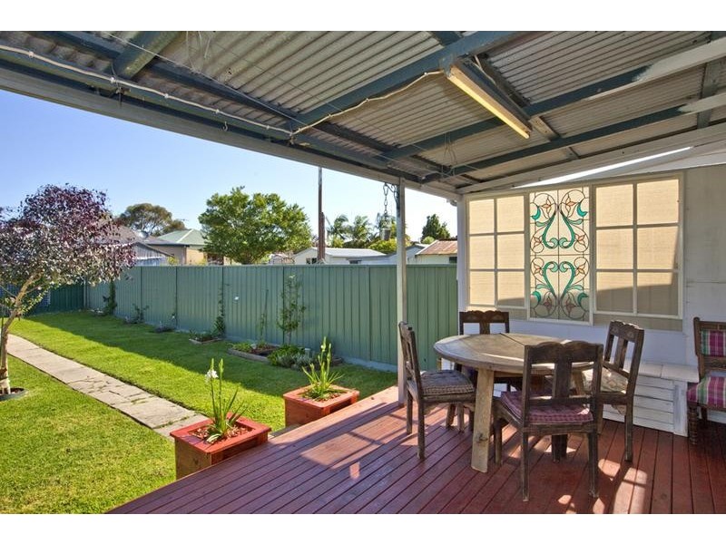 99 Clyde Street, Hamilton North NSW 2292