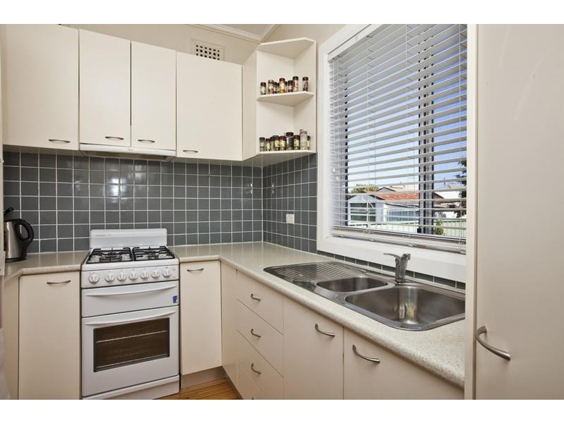 99 Clyde Street, Hamilton North NSW 2292