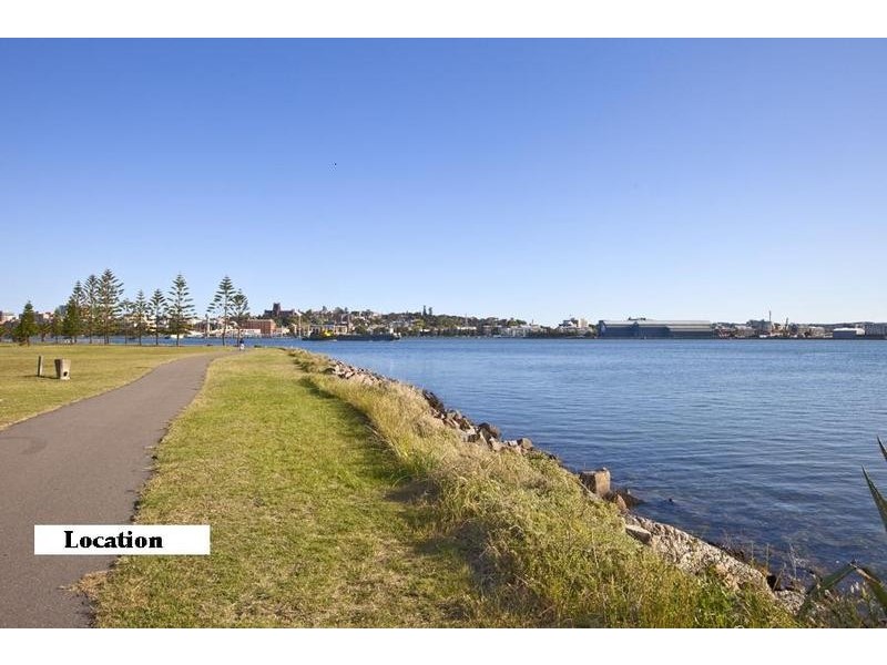 54 Hunter Street, Stockton NSW 2295