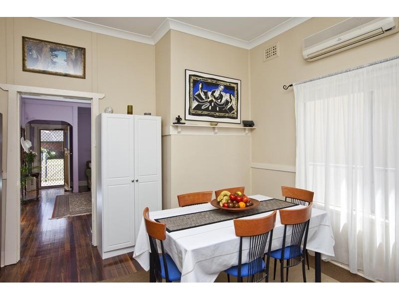 97 Macquarie Street, Mayfield NSW 2304