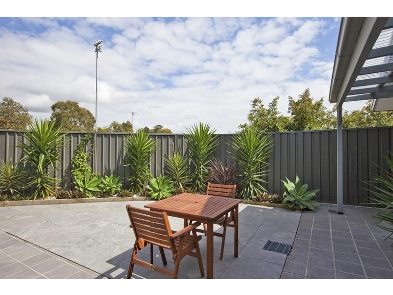 2/36 Churchill Circuit, Hamilton South NSW 2303