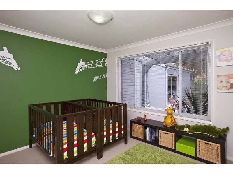 2/36 Churchill Circuit, Hamilton South NSW 2303