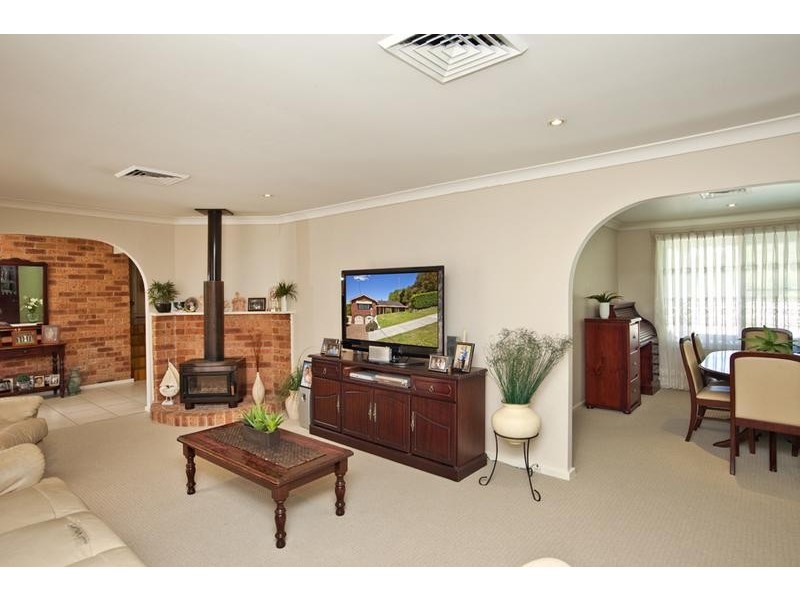 7 Pisces Avenue, Elermore Vale NSW 2287