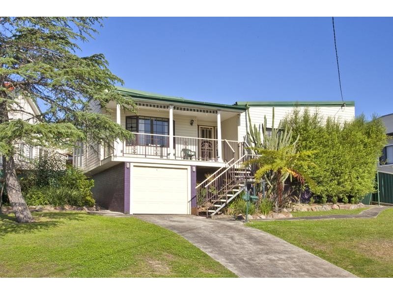 41 Angus Avenue, Waratah West NSW 2298