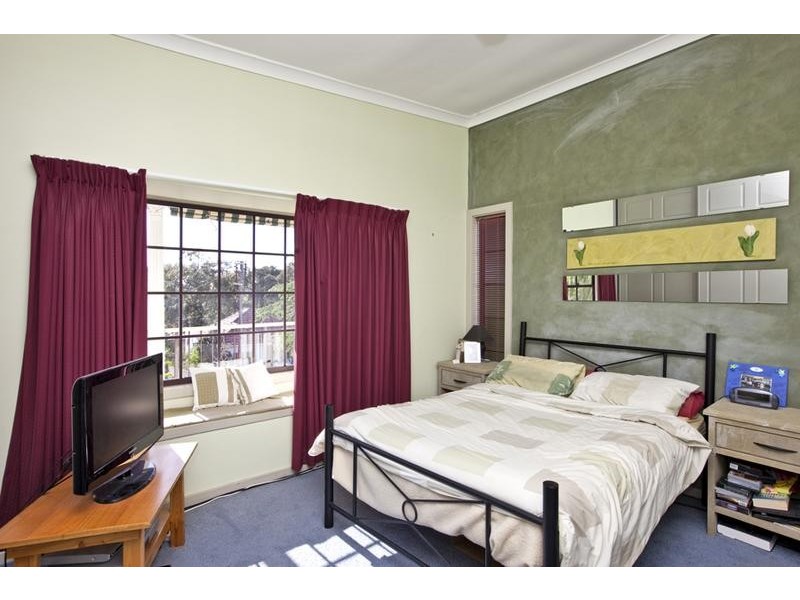41 Angus Avenue, Waratah West NSW 2298