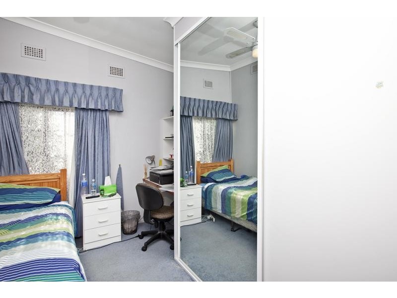 41 Angus Avenue, Waratah West NSW 2298