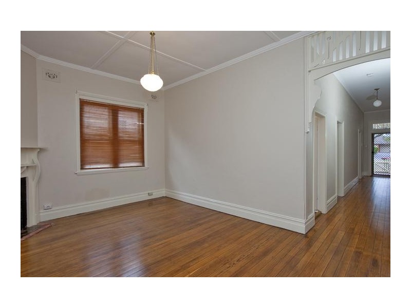 124 Turnbull Street, Hamilton South NSW 2303