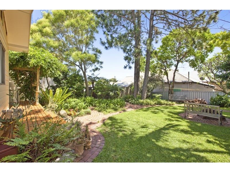 72 Henry Street, Tighes Hill NSW 2297