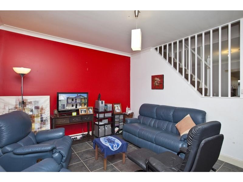 116 Railway Street, Cooks Hill NSW 2300