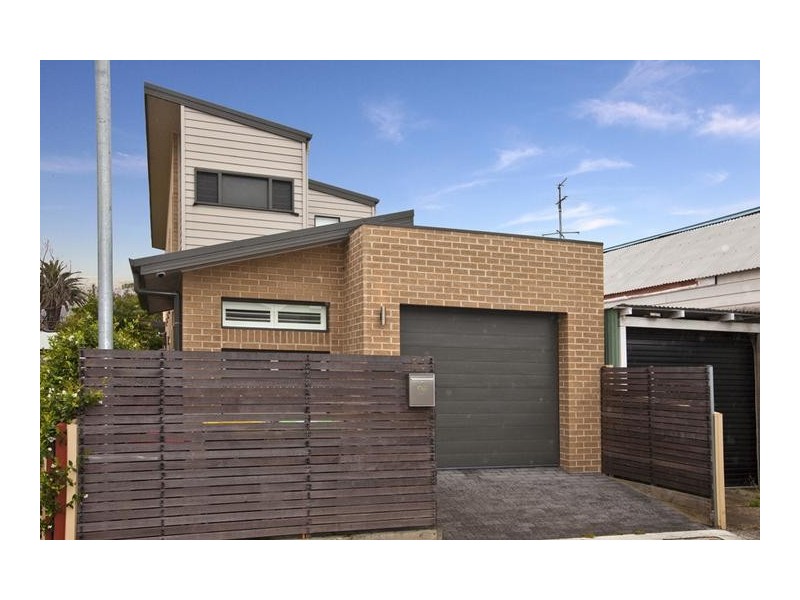 82 Rodgers Street, Carrington NSW 2294