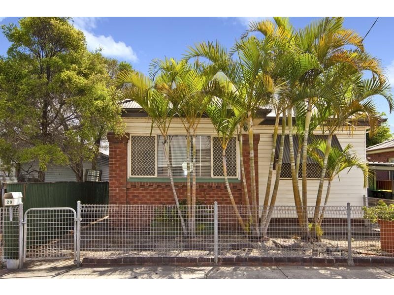 29 Scott Street, Carrington NSW 2294