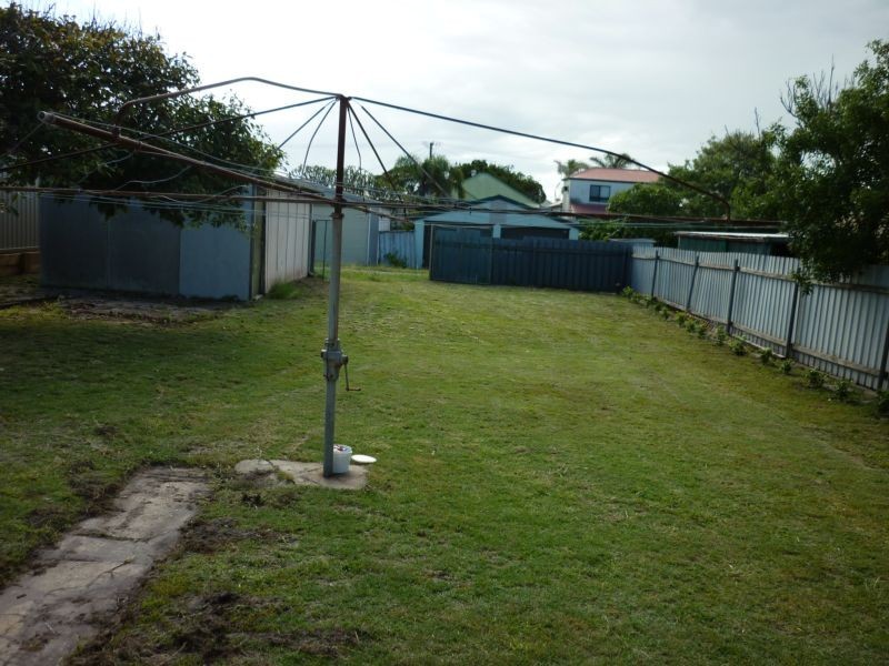 201 Dunbar Street, Stockton NSW 2295