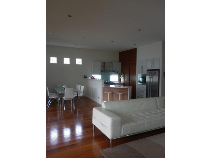 188 KEMP ST, Hamilton South NSW 2303