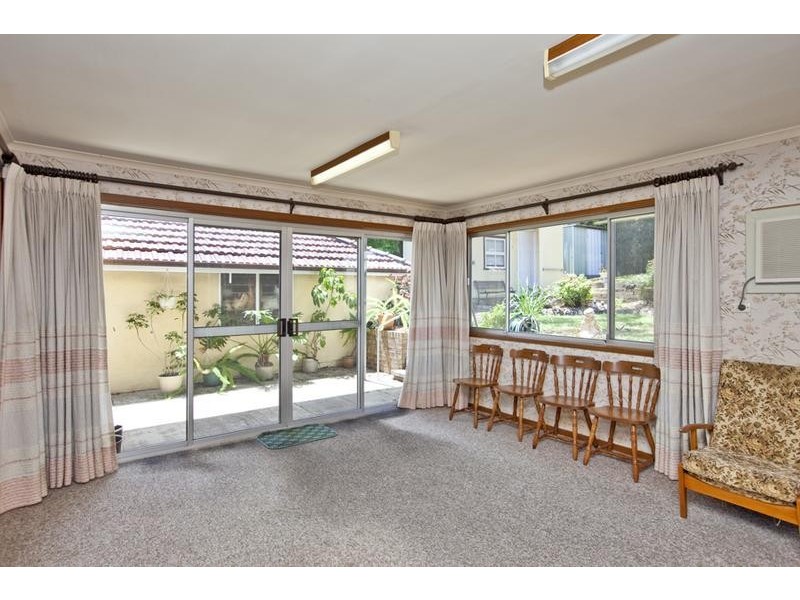 33 Angus Avenue, Waratah West NSW 2298