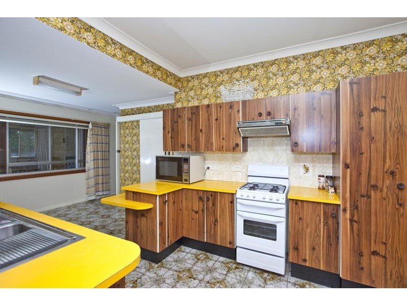 33 Angus Avenue, Waratah West NSW 2298