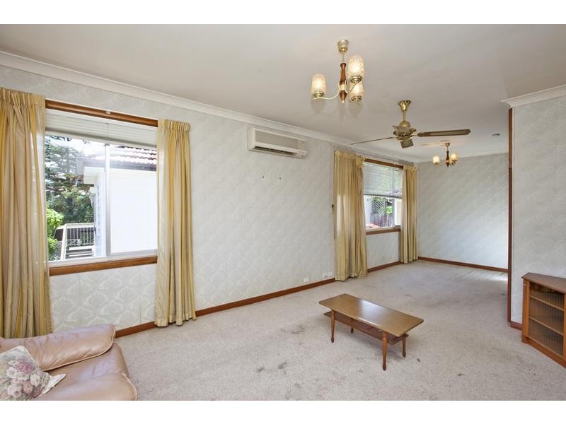 33 Angus Avenue, Waratah West NSW 2298