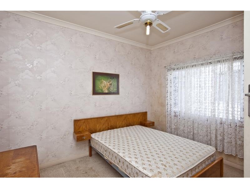 33 Angus Avenue, Waratah West NSW 2298