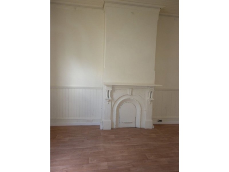 12 BENNETT ST, Hamilton NSW 2303