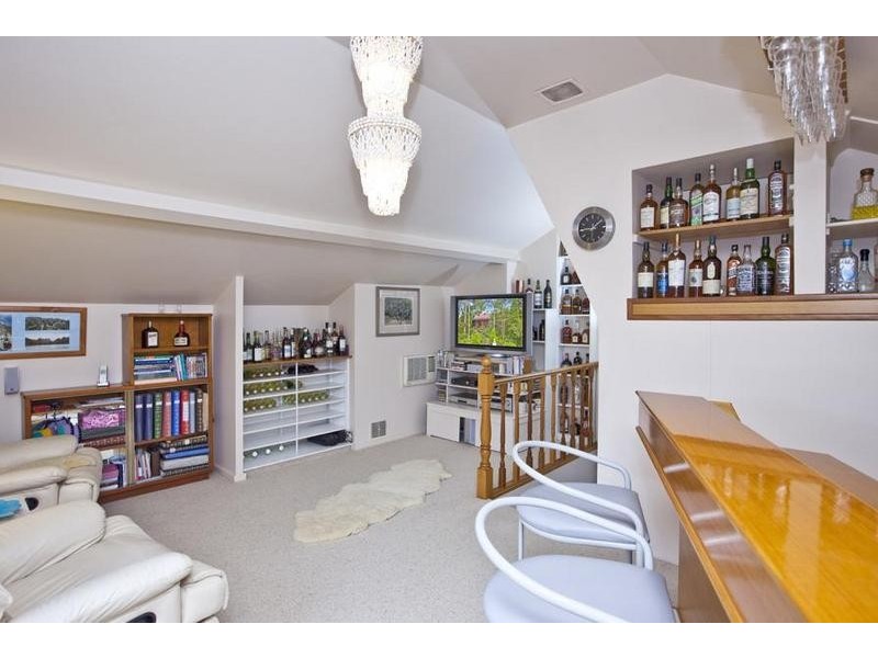 4 Gemini Avenue, Elermore Vale NSW 2287