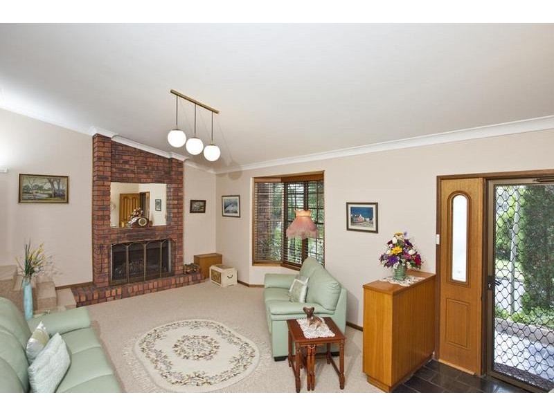 4 Gemini Avenue, Elermore Vale NSW 2287