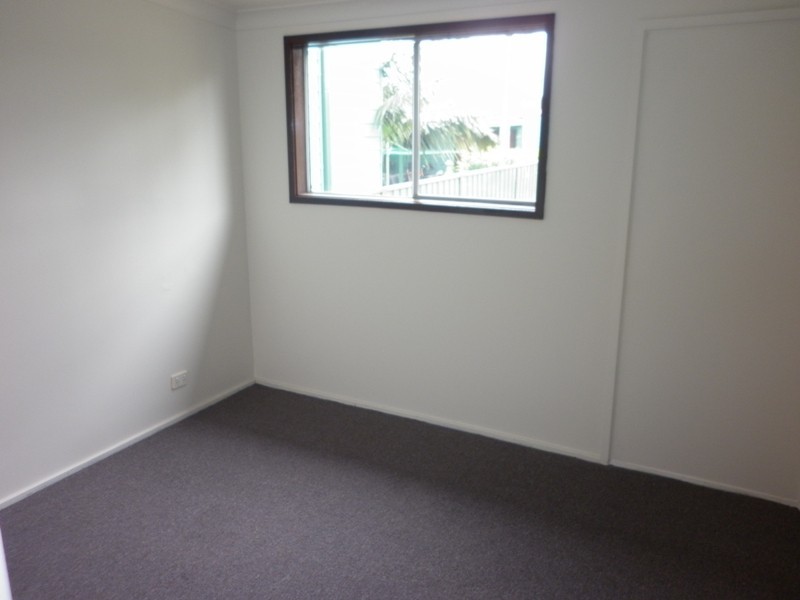 51 Dunbar Street, Stockton NSW 2295