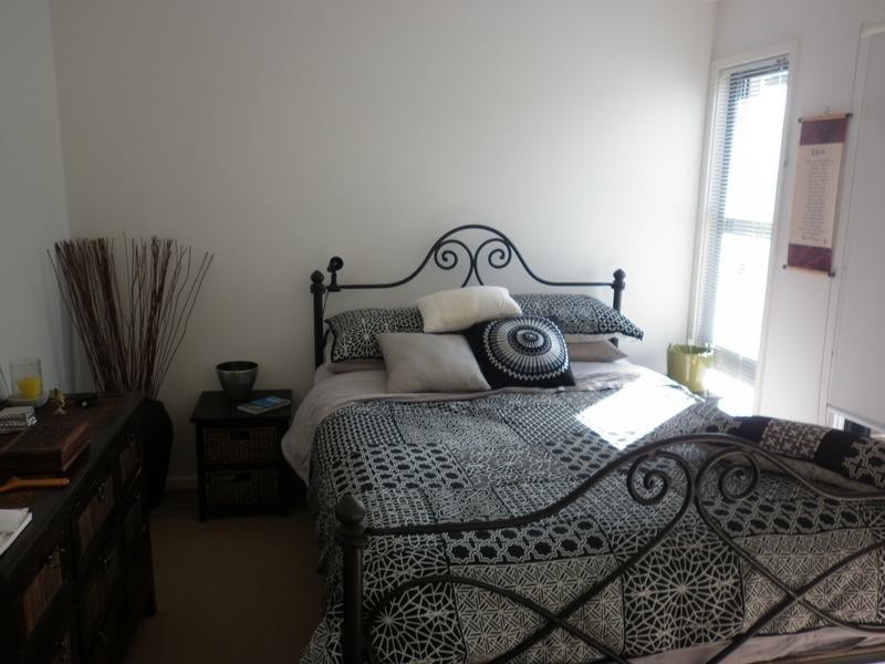 2/30 WINSOR ST, Merewether NSW 2291