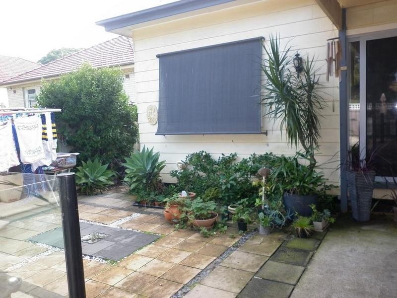 267 BEAUMONT ST, Hamilton NSW 2303