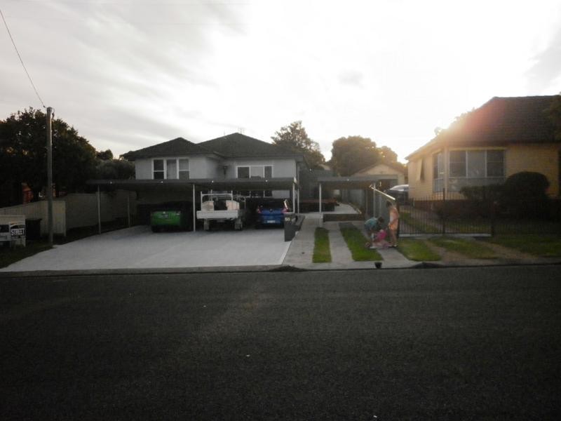 4/50 WAROONGA RD, Waratah NSW 2298