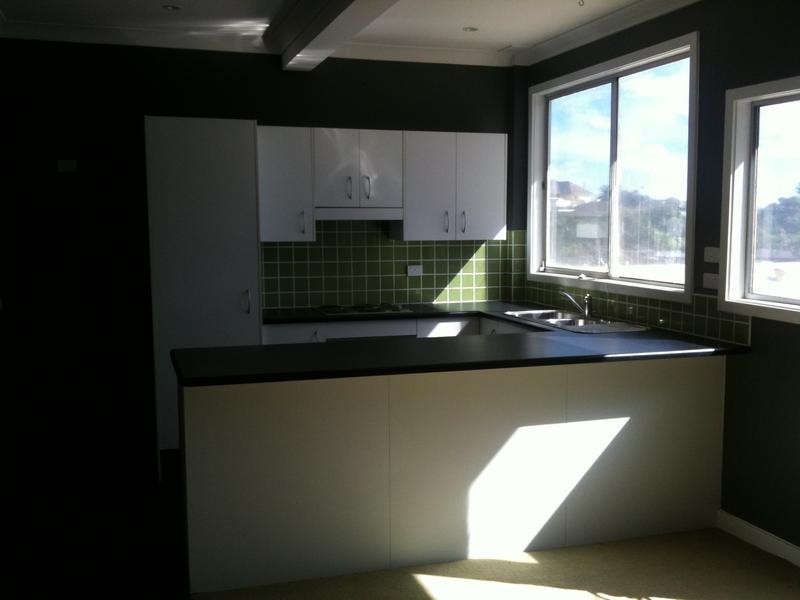 4/67 NESCA PDE, The Hill NSW 2300