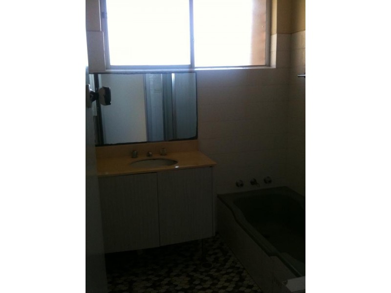 4/67 NESCA PDE, The Hill NSW 2300