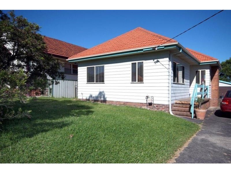 28 Vera Street, Waratah West NSW 2298