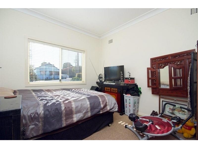 28 Vera Street, Waratah West NSW 2298