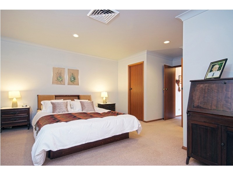 16 Pisces Avenue, Elermore Vale NSW 2287