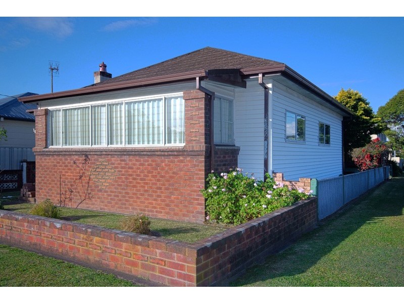 25 Edden Street, Adamstown NSW 2289