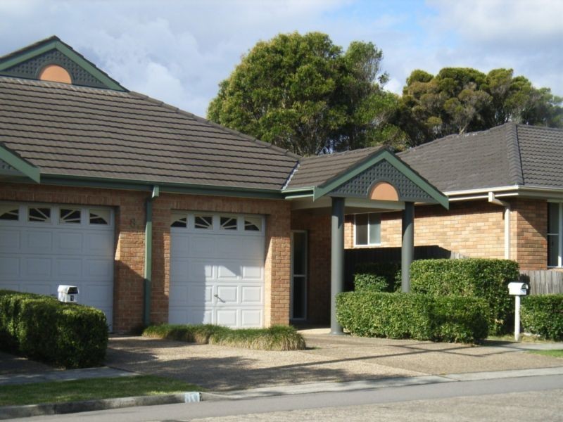 2/8 Llewellyn Street, Merewether NSW 2291