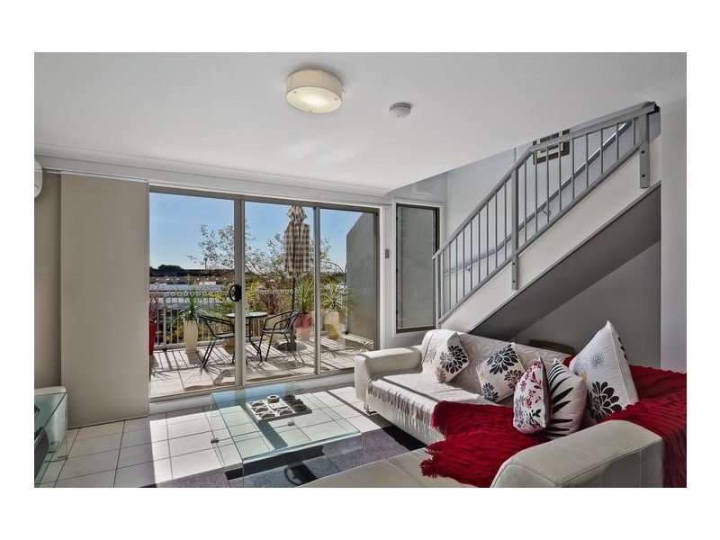 207/5 Tudor Street, Newcastle West NSW 2302