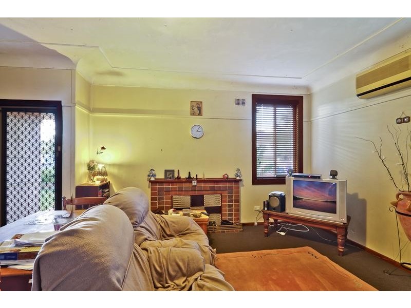 27 Charlton Street, Lambton NSW 2299