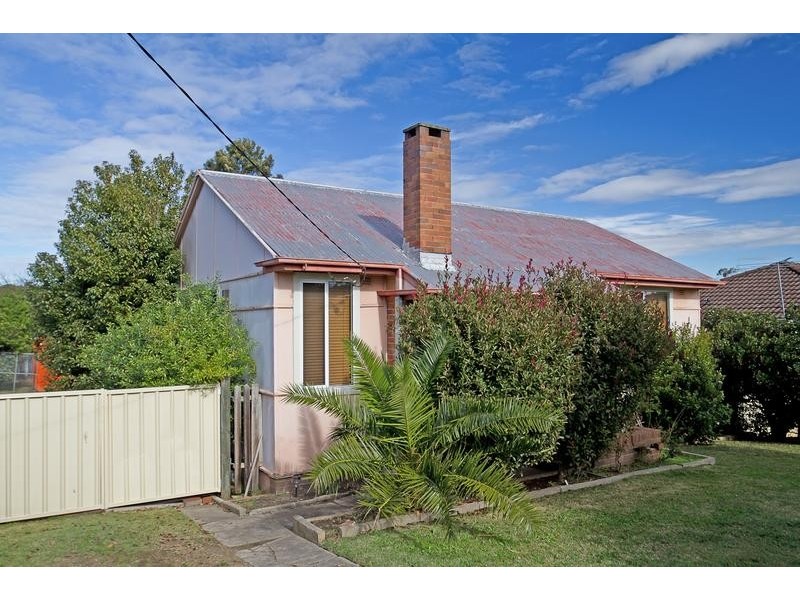 27 Charlton Street, Lambton NSW 2299
