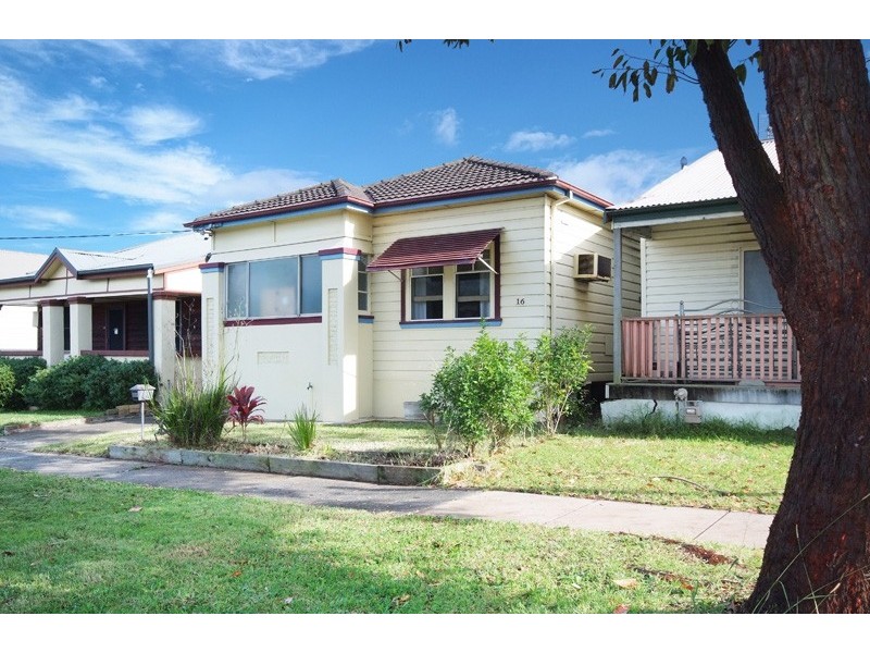 16 Clara Street, Mayfield East NSW 2304