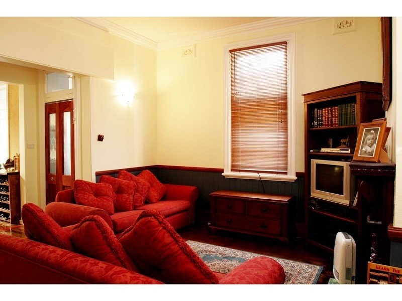 112 YOUNG ST, Carrington NSW 2294