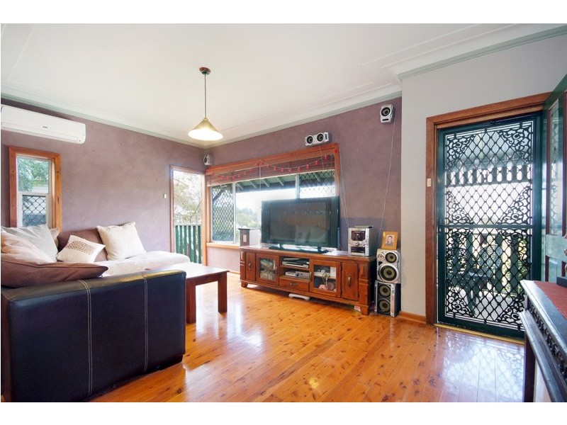 52 Branxton Street, Waratah West NSW 2298