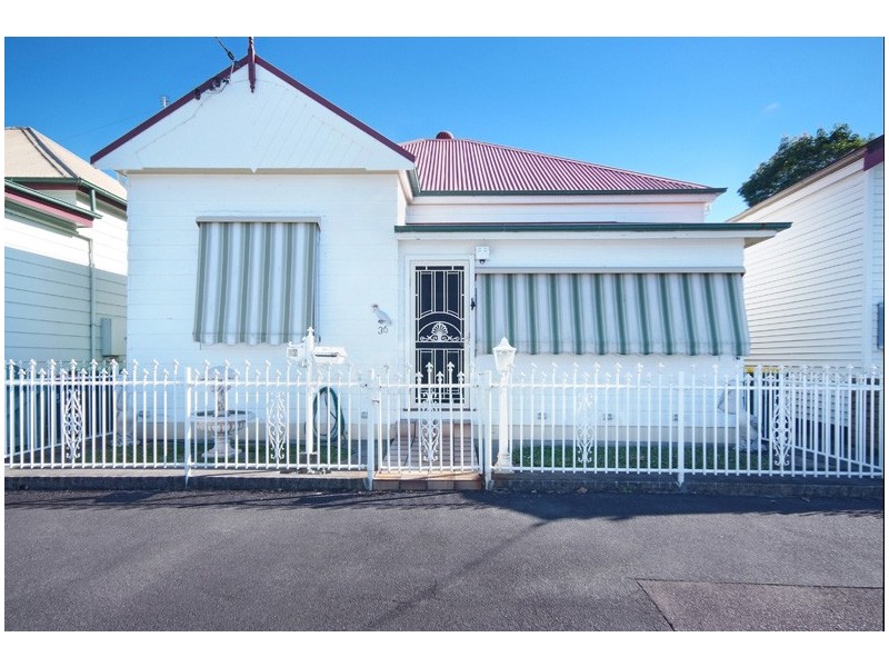 36 Estell Street, Maryville NSW 2293