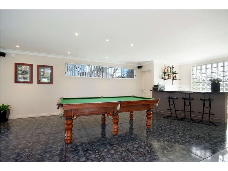 1 BLACKWOOD CRT, Maryland NSW 2287