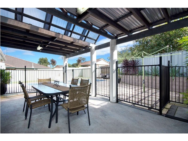 1 BLACKWOOD CRT, Maryland NSW 2287