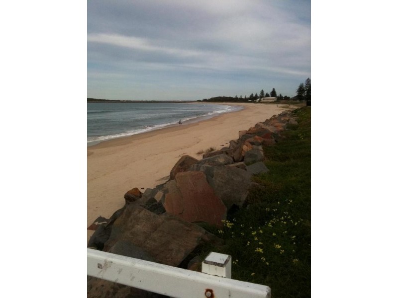 223 MITCHELL ST, Stockton NSW 2295