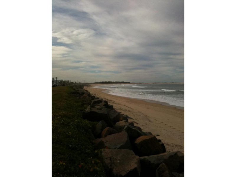 223 MITCHELL ST, Stockton NSW 2295